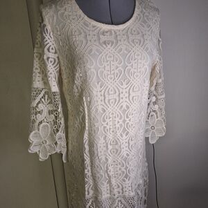 J Gee Beautiful White Lace Midi Dresss Size Med